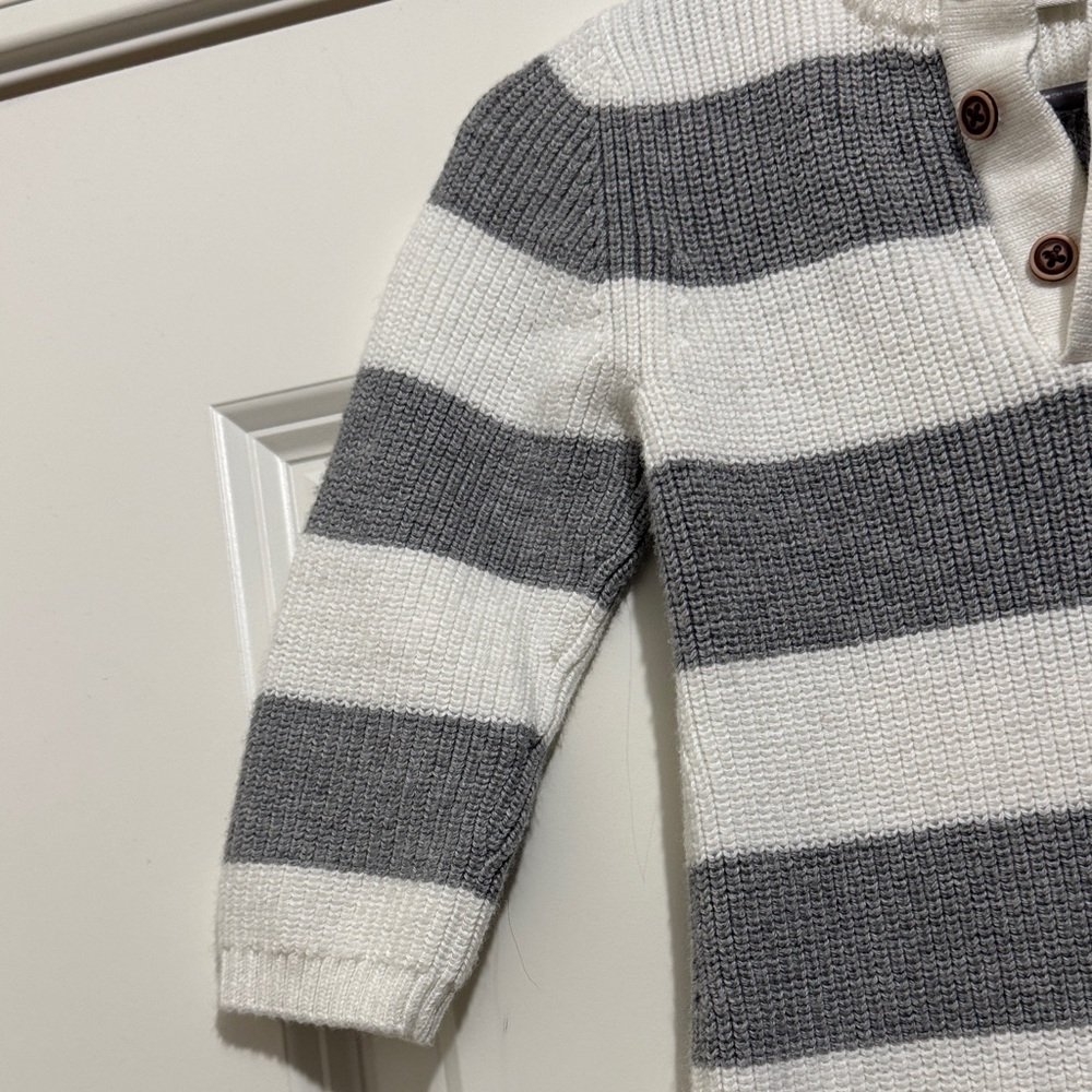 Janie and Jack Gray and White Striped Footie - Picture 8 of 15